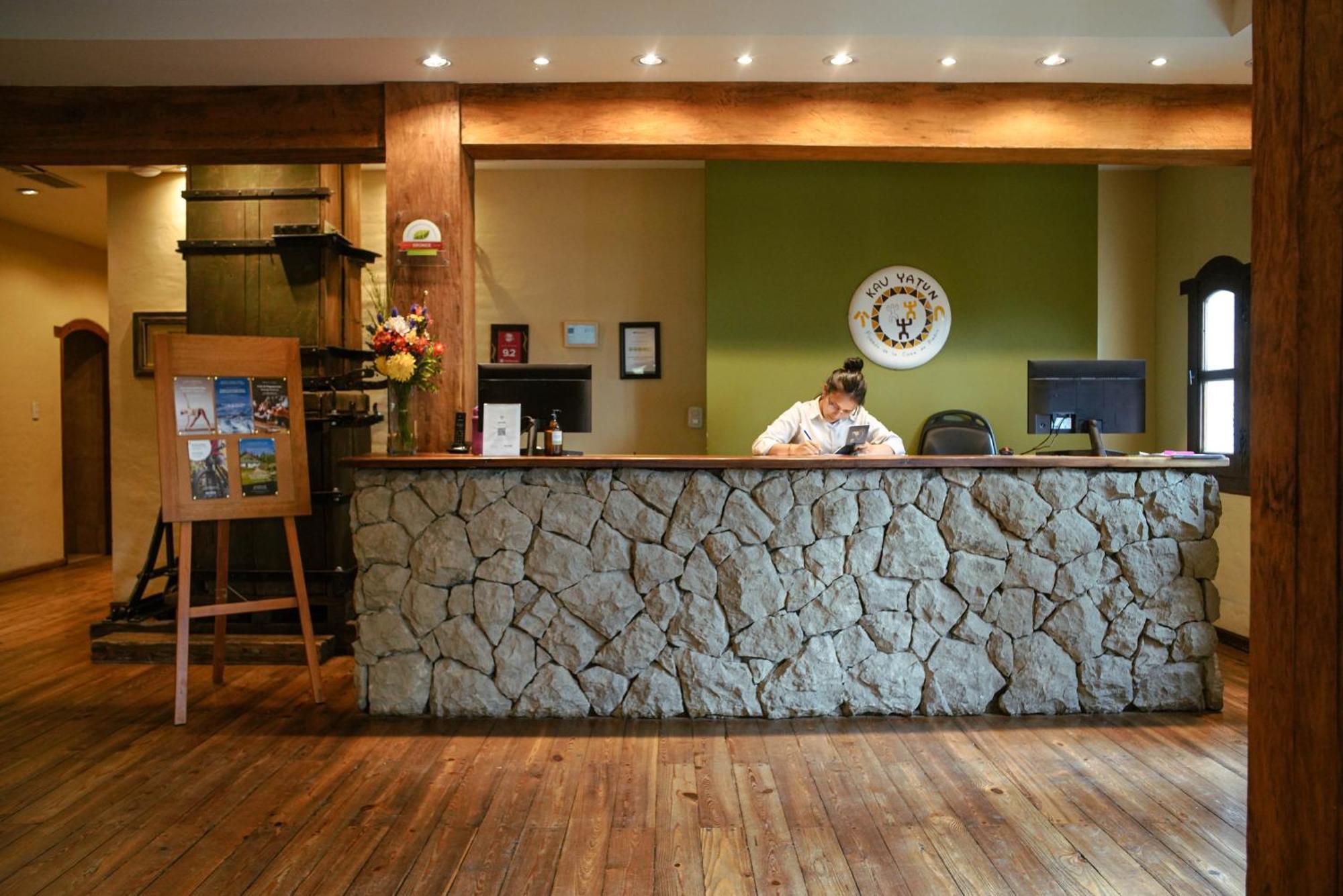 Kau Yatun Hotel Boutique เอลกาลาฟาเต ภายนอก รูปภาพ